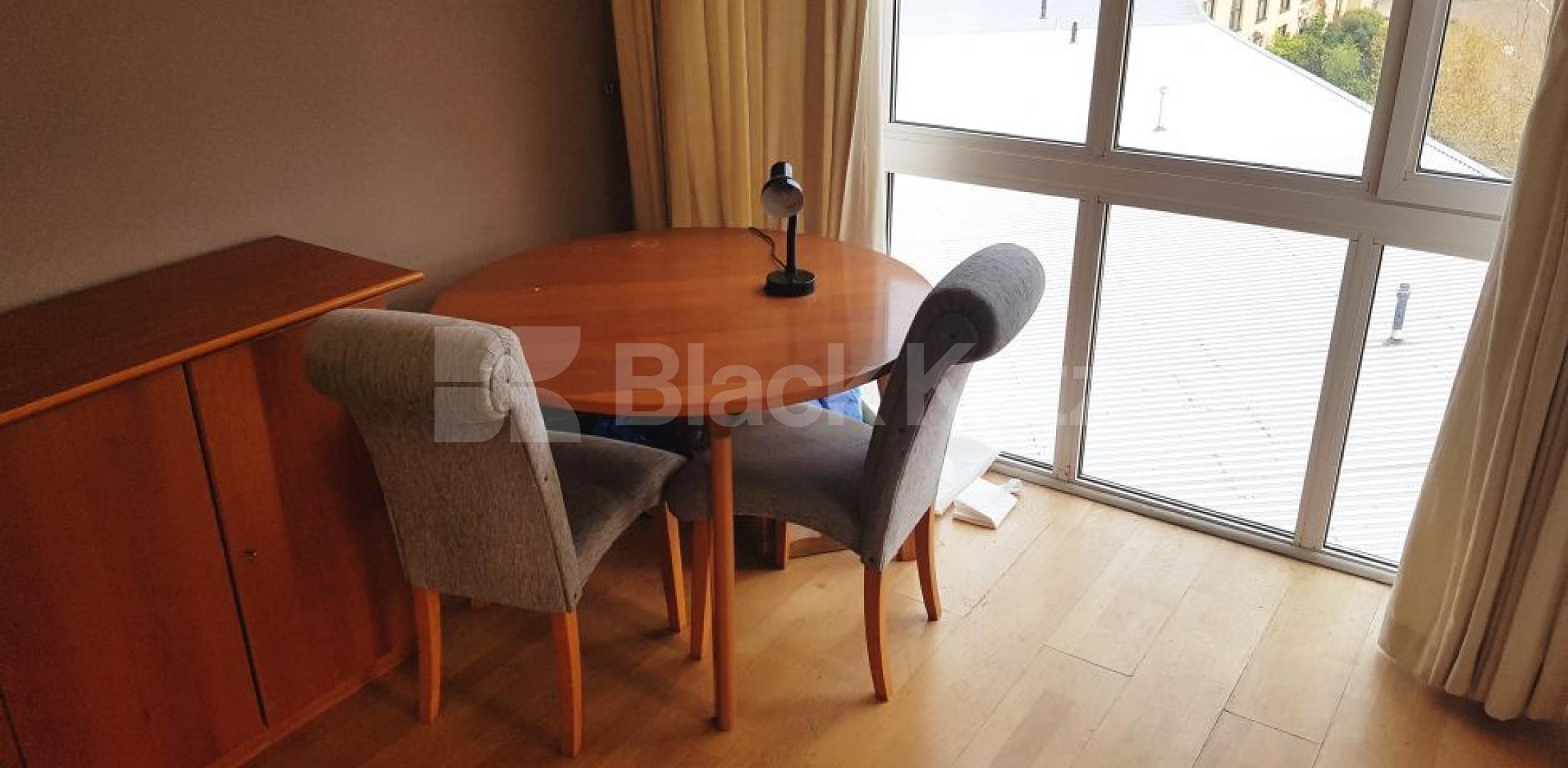 			NEW INSTRUCTION (Includes water rates and gated parking space), 2 Bedroom, 1 bath, 1 reception Apartment			 Old Bellgate Place, Isle of Dogs